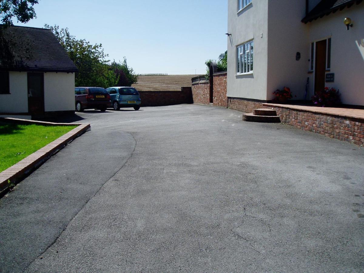 Bungalow Farm Royal Leamington Spa Exterior foto
